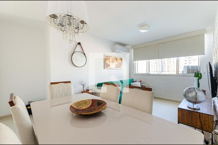 Sala de apartamento à venda com 2 quartos, 80m² em Icaraí, Niterói