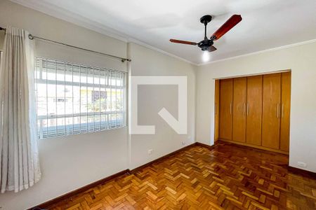 Suíte de casa à venda com 3 quartos, 200m² em Jardim das Laranjeiras, São Paulo