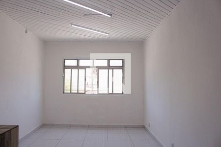 Sala de kitnet/studio para alugar com 1 quarto, 60m² em Socorro, São Paulo