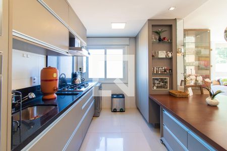 Cozinha de apartamento à venda com 2 quartos, 203m² em Tristeza, Porto Alegre