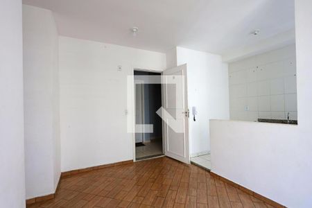 Sala de apartamento para alugar com 2 quartos, 38m² em Jardim Ísis, Cotia