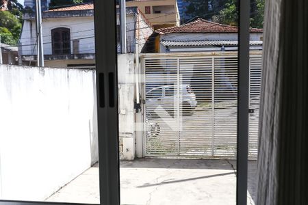 vista da sala  de casa à venda com 2 quartos, 90m² em Vila Morse, São Paulo