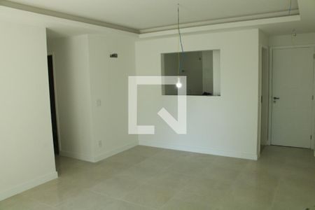 Sala de apartamento para alugar com 3 quartos, 90m² em Recreio dos Bandeirantes, Rio de Janeiro