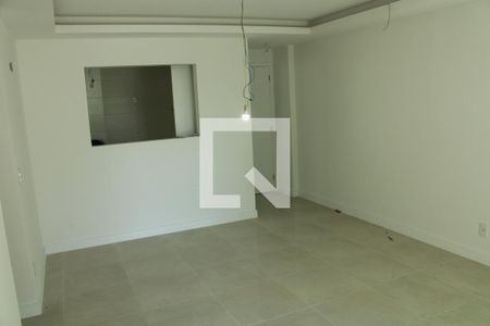 Sala de apartamento para alugar com 3 quartos, 90m² em Recreio dos Bandeirantes, Rio de Janeiro