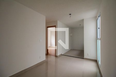 Sala de apartamento para alugar com 2 quartos, 40m² em Cecília, Viamão