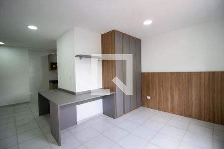 Quarto e Sala de kitnet/studio para alugar com 1 quarto, 28m² em Luz, São Paulo