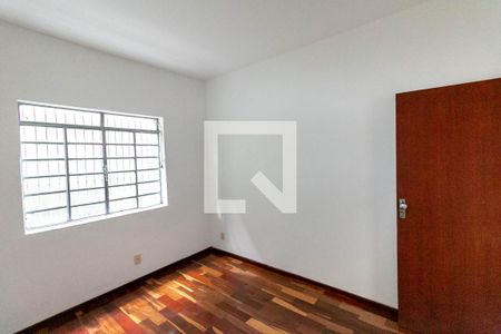 Quarto 2 de casa para alugar com 3 quartos, 250m² em Nova Suíça, Belo Horizonte