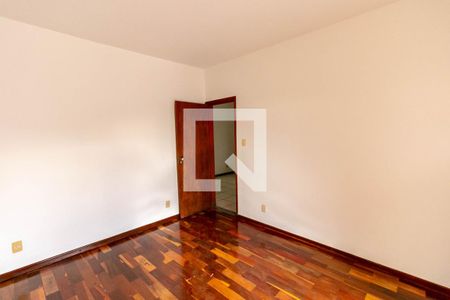 Sala de casa para alugar com 3 quartos, 250m² em Nova Suíça, Belo Horizonte