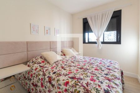 Quarto de apartamento à venda com 2 quartos, 70m² em Pinheiros, São Paulo