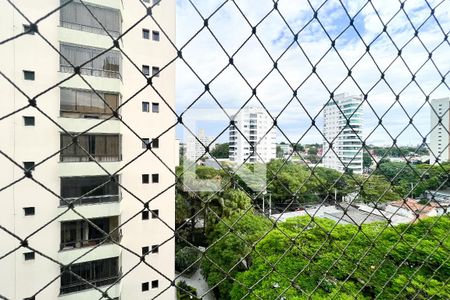Vista de apartamento à venda com 3 quartos, 130m² em Moema, São Paulo