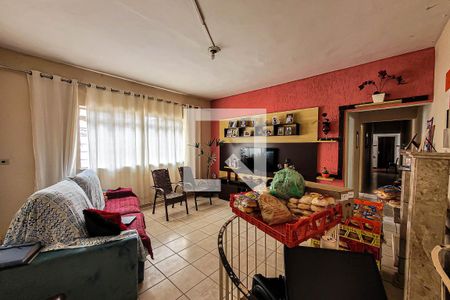 sala de estar de casa à venda com 2 quartos, 300m² em Saúde, São Paulo