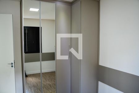 Quarto 1  de apartamento para alugar com 3 quartos, 96m² em Jardim Ísis, Cotia