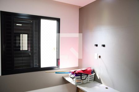 Quarto 1  de apartamento para alugar com 3 quartos, 96m² em Jardim Ísis, Cotia