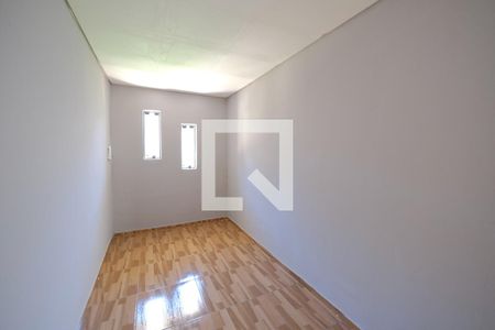 Sala 1 de casa para alugar com 1 quarto, 140m² em Tatuquara, Curitiba