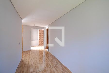 Sala 1 de casa para alugar com 1 quarto, 140m² em Tatuquara, Curitiba