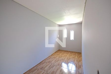 Sala 1 de casa para alugar com 1 quarto, 140m² em Tatuquara, Curitiba