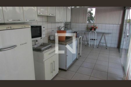 Apartamento à venda com 3 quartos, 160m² em Serrano, Belo Horizonte