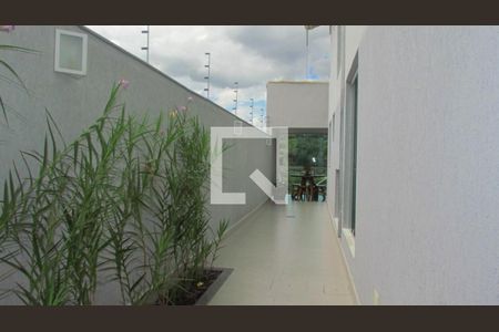 Casa à venda com 4 quartos, 275m² em Cabral, Contagem