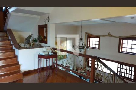 Casa à venda com 5 quartos, 400m² em Santa Lúcia, Belo Horizonte