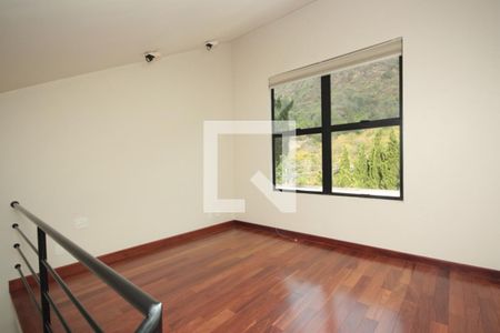 Casa à venda com 5 quartos, 896m² em Mangabeiras, Belo Horizonte