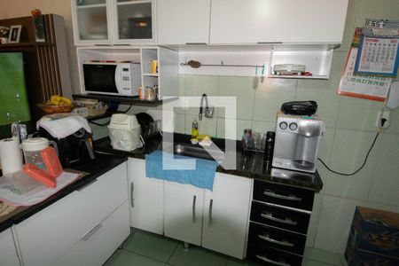Cozinha de casa para alugar com 2 quartos, 65m² em Chácaras Arcampo, Duque de Caxias