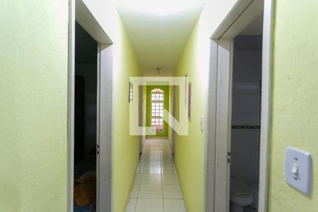 Corredor de casa para alugar com 3 quartos, 360m² em Santa Ines, Belo Horizonte