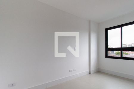 Quarto de kitnet/studio para alugar com 1 quarto, 29m² em Novo Mundo, Curitiba