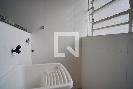 Cozinha e Área de Serviço de apartamento à venda com 1 quarto, 40m² em Passo D’areia, Porto Alegre