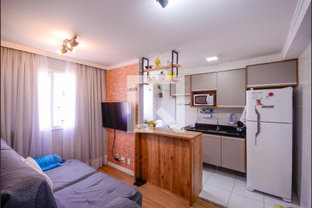 Sala de apartamento para alugar com 2 quartos, 40m² em Jardim Sao Saverio, São Paulo