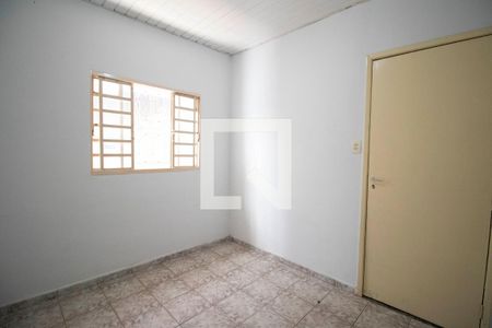 Quarto 1 de casa para alugar com 3 quartos, 251m² em Setor Progresso, Goiânia