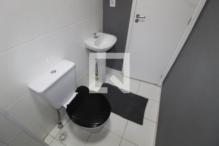 Banheiro de apartamento à venda com 1 quarto, 50m² em Vila Ema, São Paulo