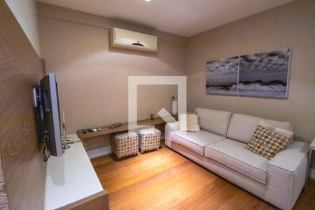 Sala de apartamento à venda com 3 quartos, 166m² em Leblon, Rio de Janeiro