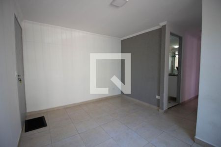 Sala de apartamento para alugar com 2 quartos, 45m² em Vila Nova Curuca, São Paulo