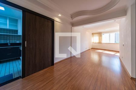 Sala de apartamento para alugar com 2 quartos, 77m² em Jardim Bela Vista, Santo André