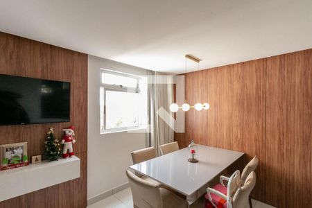 Sala de apartamento à venda com 3 quartos, 140m² em Conjunto Califórnia, Belo Horizonte