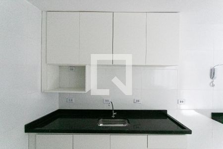 Cozinha de apartamento para alugar com 1 quarto, 28m² em Cidade Mãe do Céu, São Paulo