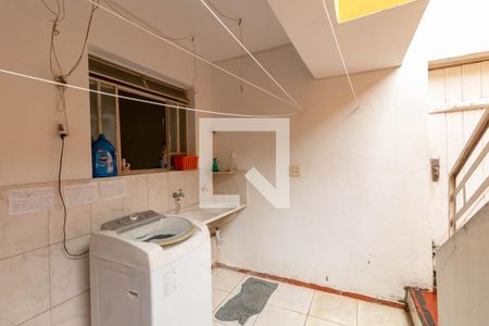 Casa para alugar com 372m², 4 quartos e 3 vagas Casa para alugar com 372m², 4 quartos e 3 vagasÁrea de Serviço