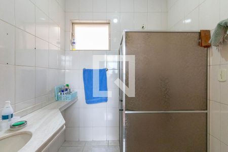 Casa para alugar com 372m², 4 quartos e 3 vagas Casa para alugar com 372m², 4 quartos e 3 vagasBanheiro da Suíte 4