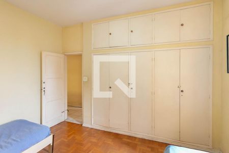 Casa para alugar com 372m², 4 quartos e 3 vagas Casa para alugar com 372m², 4 quartos e 3 vagasQuarto Suíte 4