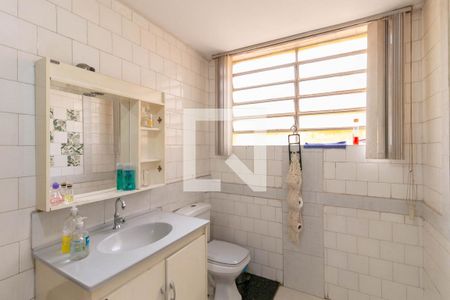 Casa para alugar com 372m², 4 quartos e 3 vagas Casa para alugar com 372m², 4 quartos e 3 vagasBanheiro da Suíte 2