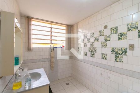 Casa para alugar com 372m², 4 quartos e 3 vagas Casa para alugar com 372m², 4 quartos e 3 vagasBanheiro da Suíte 2