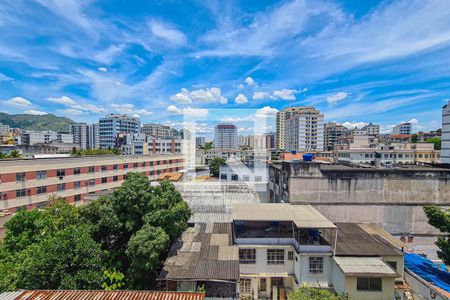 Sala vista de apartamento à venda com 2 quartos, 68m² em Cachambi, Rio de Janeiro