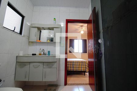 Banheiro da Suíte 1 de casa à venda com 3 quartos, 269m² em Jardim Monte Alegre, Taboão da Serra