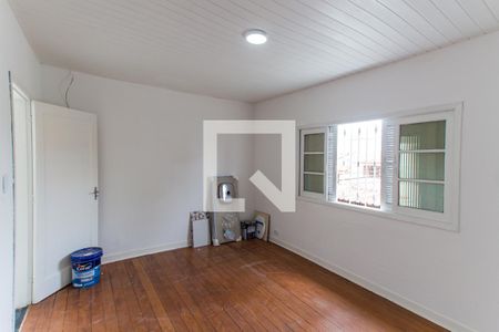 Quarto 1   de casa para alugar com 2 quartos, 120m² em Vila Nivi, São Paulo