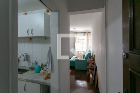 Entrada de apartamento à venda com 2 quartos, 70m² em Santa Efigênia, Belo Horizonte