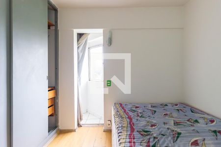 Quarto 1 de apartamento para alugar com 2 quartos, 53m² em Jardim Adhemar de Barros, São Paulo