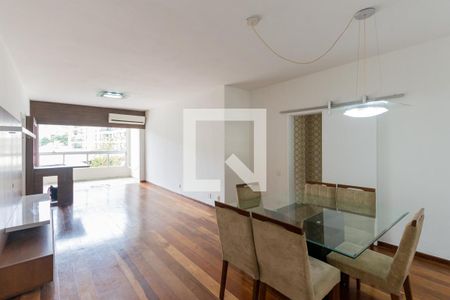 Sala de apartamento para alugar com 2 quartos, 120m² em Vila Isabel, Rio de Janeiro