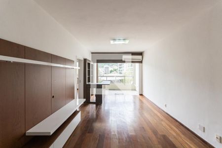 Sala de apartamento para alugar com 2 quartos, 120m² em Vila Isabel, Rio de Janeiro