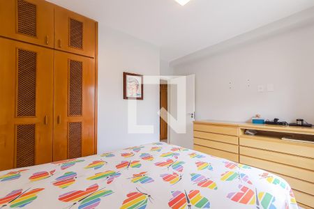 Quarto 1 de apartamento para alugar com 3 quartos, 80m² em Jardim Três Marias, Guarujá