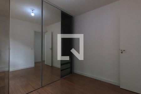 Quarto 2 de apartamento para alugar com 2 quartos, 47m² em Jardim Helga, São Paulo